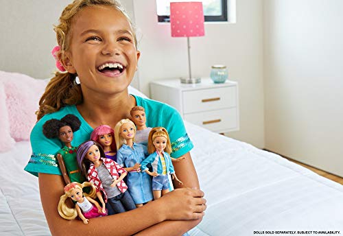 Barbie Dreamhouse Adventure muñeca rubia con vestido vaquero y accesorios, regalo para niñas y niños 3-9 años (Mattel GHR58) , color/modelo surtido
