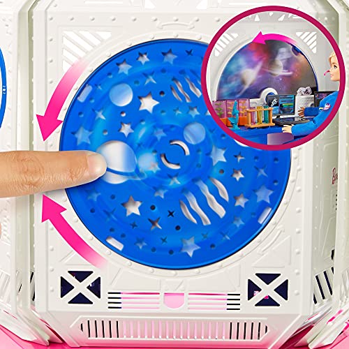 Barbie Set de juego Estación Espacial Muñeca con accesorios de juguete, regalo para niñas y niños +3 años (Mattel GXF27)