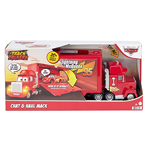 Cars Camión Mack Track Talkers Coche de juguete con sonidos, almacena 2 vehículos, juguete para niños +3 años (Mattel GYK60)