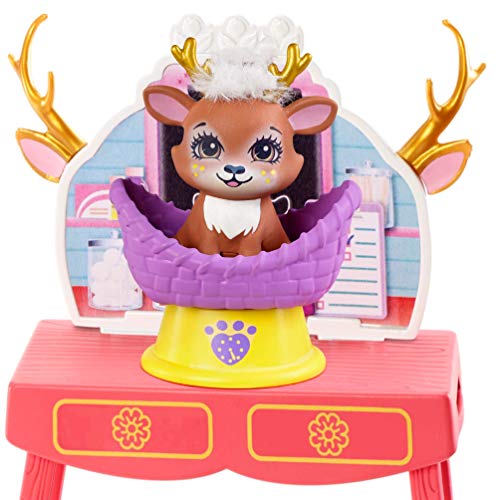 Enchantimals - Clínica de mascotas, muñeca con accesorios (Mattel GBX04)