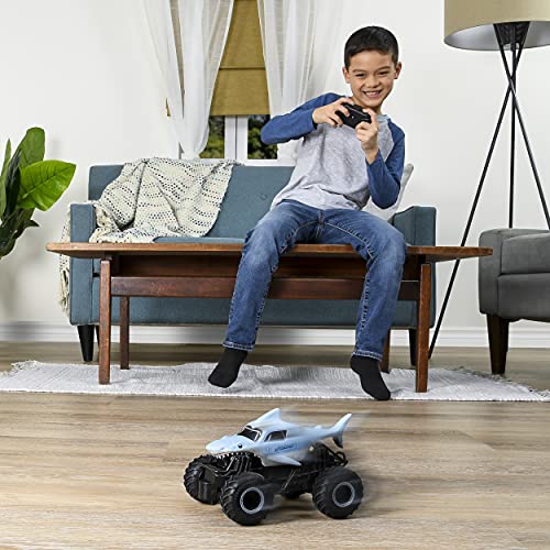 Monster Jam Megalodon - Camión Monstruo de Control Remoto Oficial (Escala 1:24, 2,4 GHz, para Edades de 4 años en adelante)