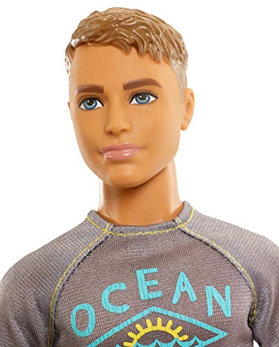Barbie Aventura de los Delfines, muñeco ken surfero con accesorios (Mattel FBD71) , color/modelo surtido