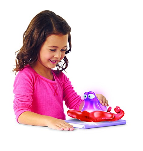 Buscando a Dory Nemo/Finding Dory Disney Muñeca Realista, Color Rojo (Bandai 36450)