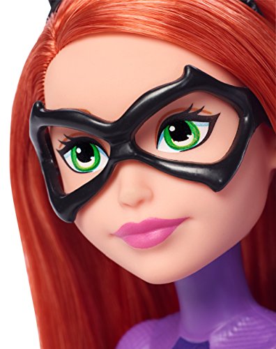 DC Superhero Girls - Muñeca superheroína Batgirl de Entrenamiento (Mattel FJG64)