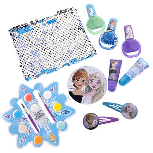 Disney Frozen - Townley Girl Juego de cambio de imagen con más de 20 piezas, que incluyen brillo de labios, esmalte de uñas, uñas a presión, pegatinas para uñas y bolsa de lentejuelas reversible.