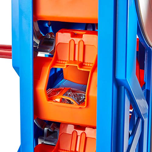 Hot Wheels FTB68 City Mega Garage Connectable Play Set with Diecast and Mini Toy Car