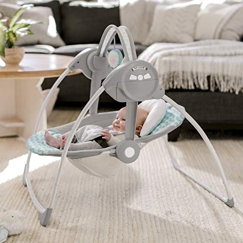 Ingenuity, Ity Columpio Swingity Swing, arco de actividades con 2 juguetes, 6 velocidades, plegable y portátil - Goji