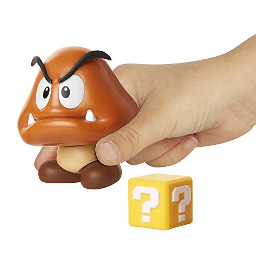 Nintendo - Figura Goomba con Coin, 10 cm