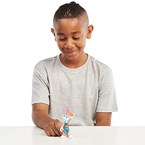 Space Jam 2: A New Legacy Figura de acción articulada Coleccionable Oficial de 15,2 cm: Bugs Bunny con Accesorios Acme Blaster 3000