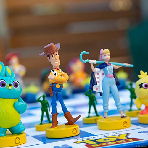 USAopoly Toy Story 4 Collector's Edition Chess Set