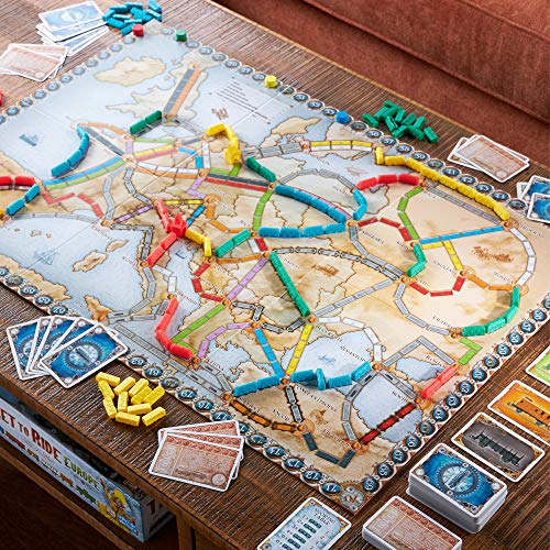 Days of Wonder Ticket to Ride Europe - Juego de mesa de estrategia sobre ferrocarriles (en inglés) - Idioma en Inglés