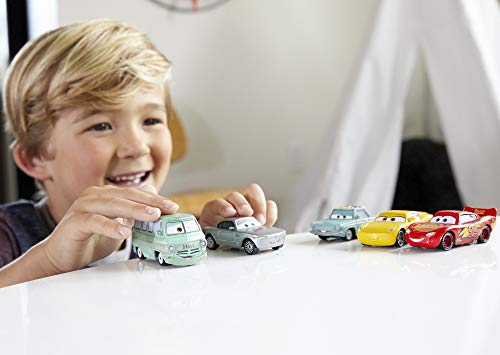 Disney Pixar Cars 3 Diecast Collection Vehicles, 5-Pack Bundle