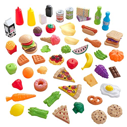 KidKraft 63510 Surtido de comida de juguete con 65 piezas de alimentos, juego de imitación para niños con accesorios incluidos