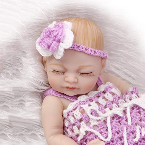 XWZ Mini Muñecas Reborn Lindas de 27Cm, Muñeca Baby Palm, Juguete de Baño para Bebé, Muñeca de Silicona Suave, Mini Muñeca Recién Nacida, Muñeca de Compañero, Muñeca con Falda de Punto Morado