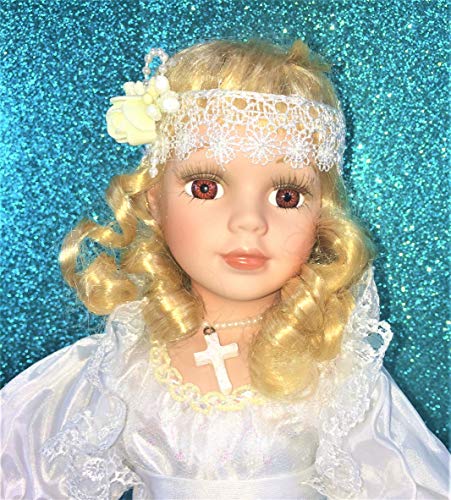 LBA Muñeca de Primera Comunión, de Porcelana, con peana metálica. Medidas: 42x20x20 cms.. Peso: 650 Gramos.