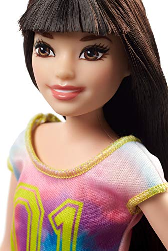 Barbie - Muñeca asiática con Accesorios (Mattel FHY93)