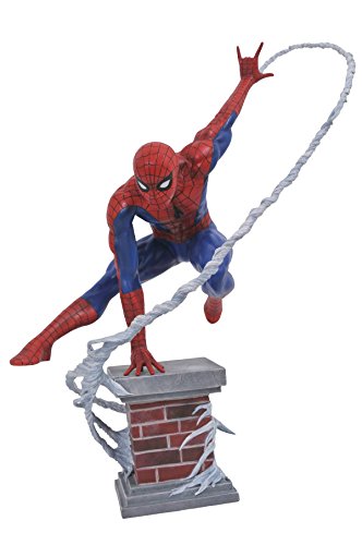 Diamond Select Toys Marvel Premiere: Amazing Spider-Man Statue (AUG172645)