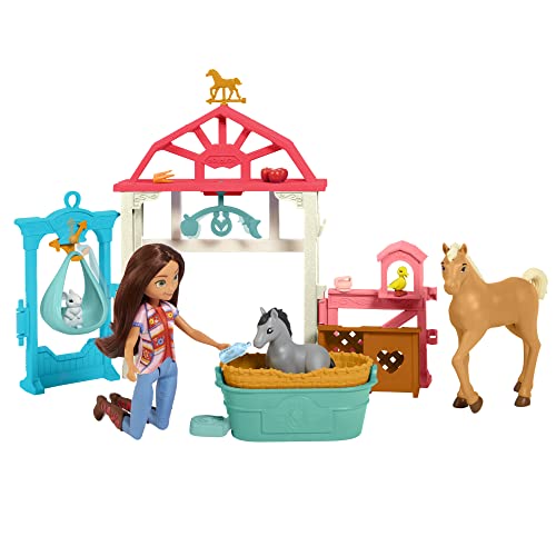Dreamworks Spirit- Conjunto de Juego de la guardería de potrillos de Lucky de Spirit, Multicolor (Mattel HCH37)