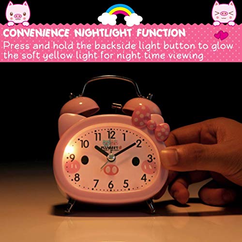 Plumeet Reloj Despertador con Campanas gemelas para Niños Marca Silencioso (sin Tic-TAC) con Tema de Caricatura, operado con baterías (Rosa)