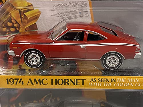 1974 AMC Hornet Red y 1964 Aston Martin DB5 (RHD) Plata (James Bond 007) Juego de 2 coches 1/64 modelos de coches fundidos por Johnny Lightning JLPK011-BOND