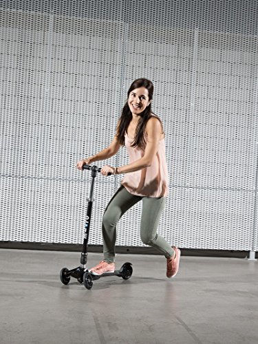 Micro® Kickboard, Diseño Original, Patinete 3 Ruedas Adultos, Sistema de Giro por inclinación, Incluye Manillar en T y Manillar en Stick (Estilo Surf) (Compact Negro)